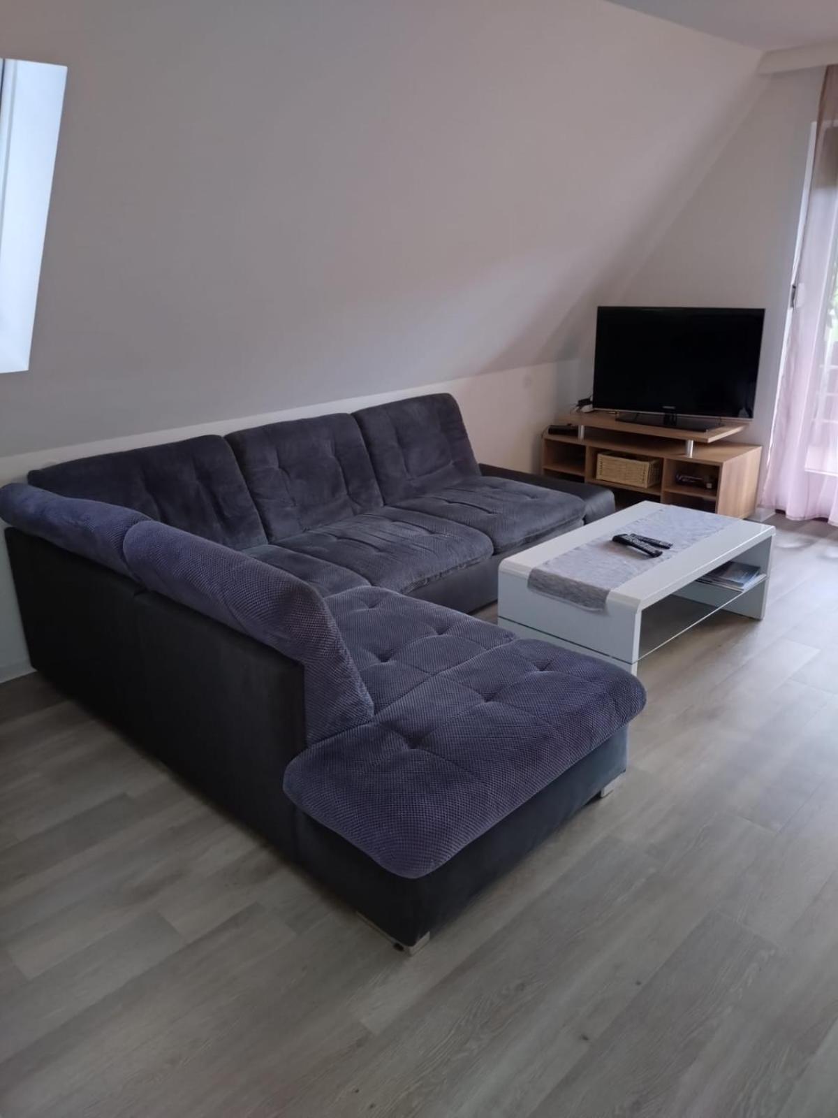 Apartment Ferienwohnung *